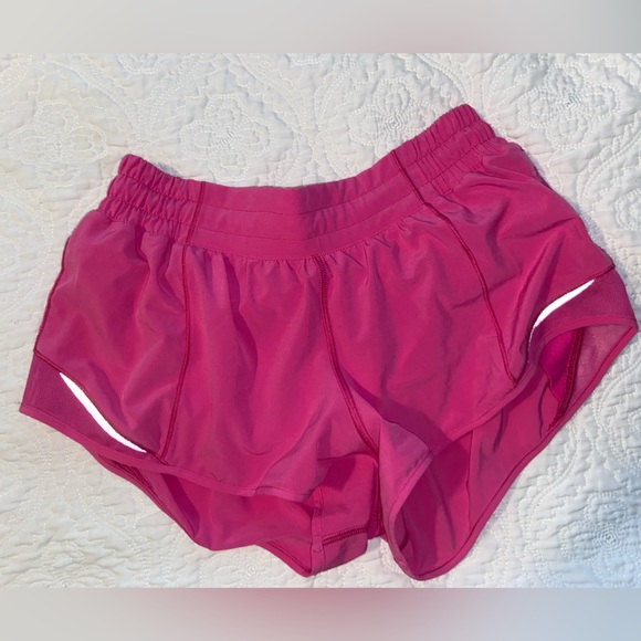 Lululemon Hotty Hots 2.5” - Picture 3 of 6